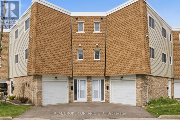 46 - 60 ELMSDALE DRIVE, Kitchener, Ontario N2E2G4