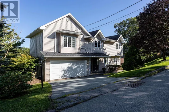 24 Bridgeview Drive, Halifax, Nova Scotia B3P2M4