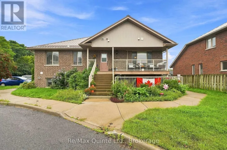 3A - 37 LAKEBREEZE COURT, Prince Edward County (Wellington Ward), Ontario K0K3L0