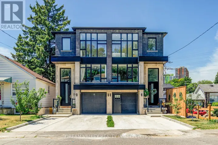 160 BYNG AVENUE, Toronto (Oakridge), Ontario M1L3P2