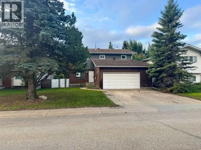9329 63 Avenue, Grande Prairie, Alberta T8W1A8