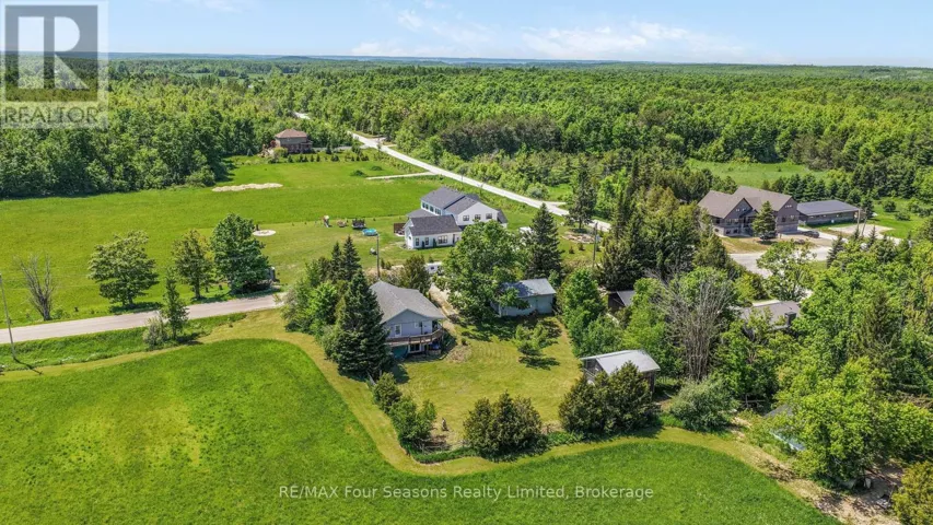 595365 4TH LINE, Blue Mountains, Ontario N0H2E0