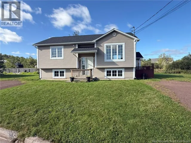 24-26 Sutton Court, Moncton, New Brunswick E1G2G8