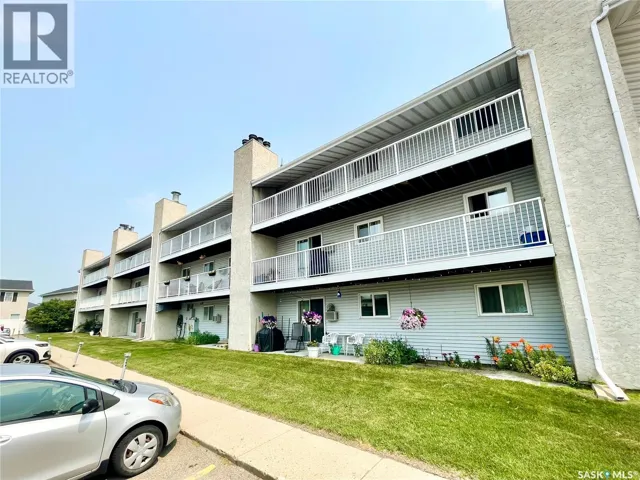 505 2406 Heseltine ROAD, Regina, Saskatchewan S4V1N9