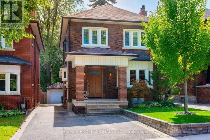 15 IDYLLWOOD CRESCENT, Toronto (High Park North), Ontario M6P3G7