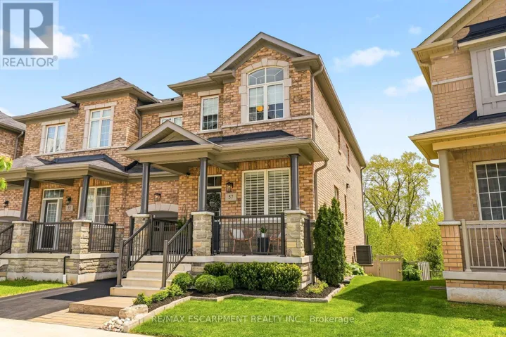 57 RIVERWALK DRIVE, Hamilton (Waterdown), Ontario L8B1X3