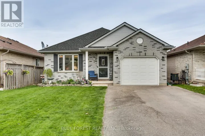 3 MEADOWVALE DRIVE, St. Thomas, Ontario N5P4P1