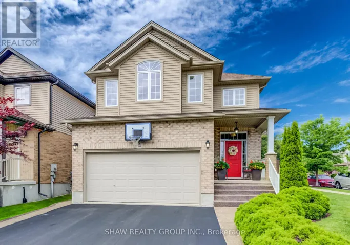 300 WATERVALE CRESCENT, Kitchener, Ontario N2A0G6