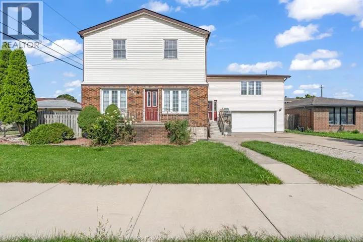 2416 MERCER STREET, Windsor, Ontario N8X3R5