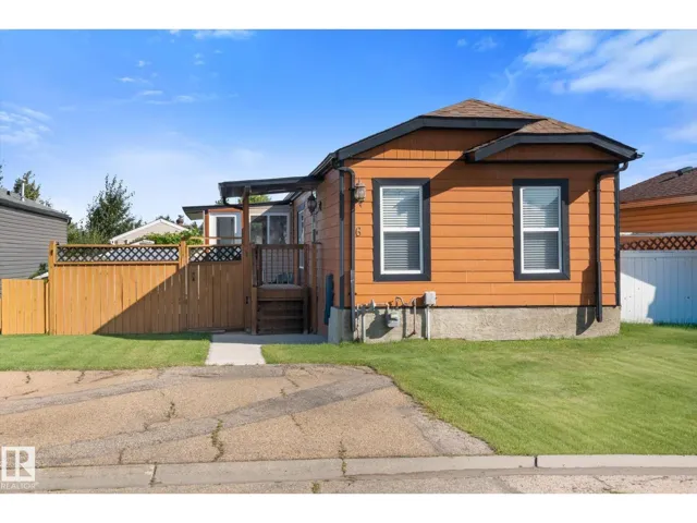 6 SUNSET BV, Spruce Grove, Alberta T7X3J1