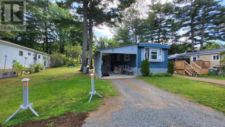 40 Homco Drive, New Minas, Nova Scotia B4N3W5
