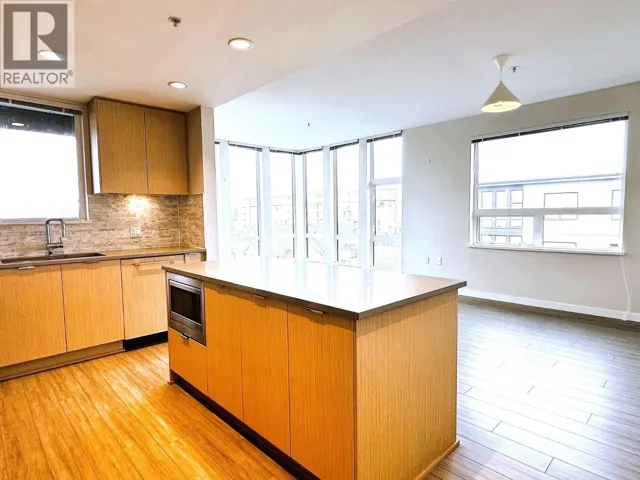 417 9213 ODLIN STREET, Richmond, British Columbia V6X0V5