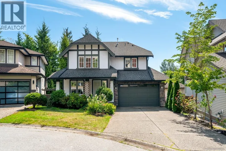 22 MAPLE COURT, Port Moody, British Columbia V3H5M8