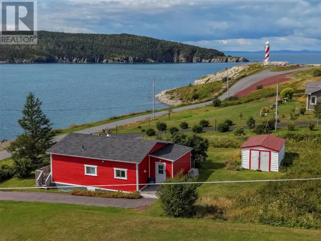 128 North Point Road, Heart's Content, Newfoundland & Labrador A0B1Z0