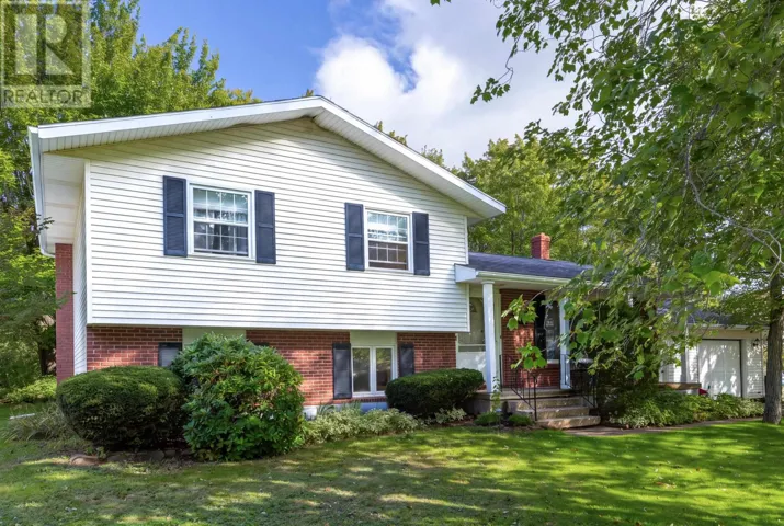 2 Greenleaf Drive, Charlottetown, Prince Edward Island C1A7R8