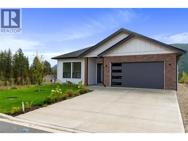 6900 42 Street NE, Salmon Arm, British Columbia V0E1K0