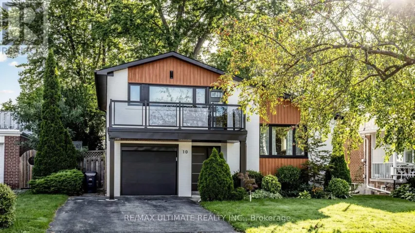 10 MONARCHWOOD CRESCENT, Toronto (Parkwoods-Donalda), Ontario M3A1H4