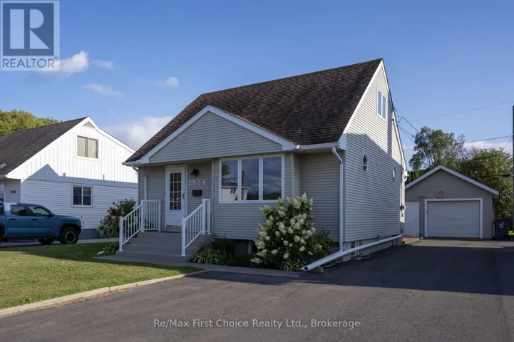 2824 MOODIE STREET E, Thunder Bay (Green Acres), Ontario P7E4Z9