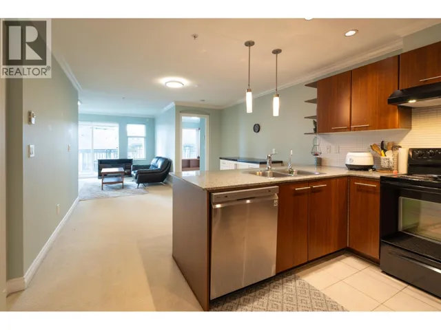 303 4799 BRENTWOOD DRIVE, Burnaby, British Columbia V5C0C4