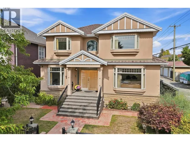 2763 E 53RD AVENUE, Vancouver, British Columbia V5S1W3