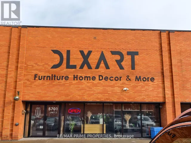 5701 STEELES AVENUE W, Toronto (Humber Summit), Ontario M9L1S7
