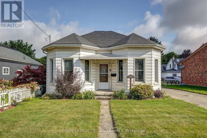 54 BARWICK STREET, St. Thomas, Ontario N5P2A1