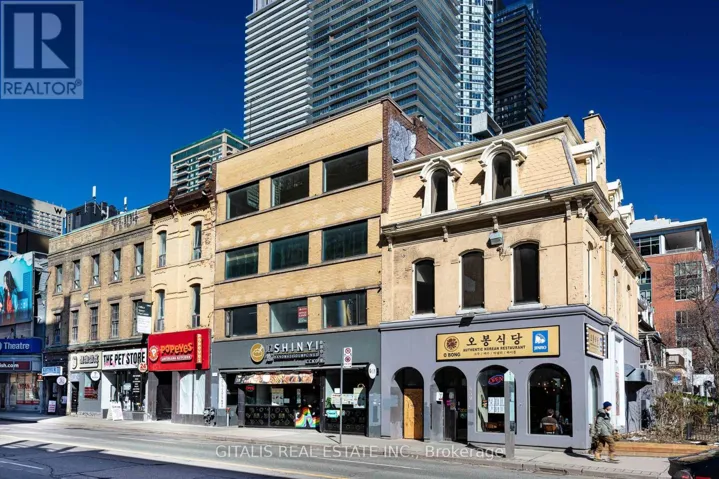 300 - 639 YONGE STREET, Toronto (Church-Yonge Corridor), Ontario M4Y1Z9