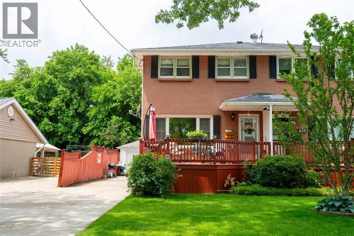845 VROOM AVENUE, Sarnia, Ontario N7S2W9