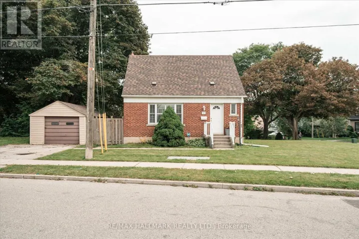 37 HOLSWADE ROAD, Toronto (Clairlea-Birchmount), Ontario M1L2G5