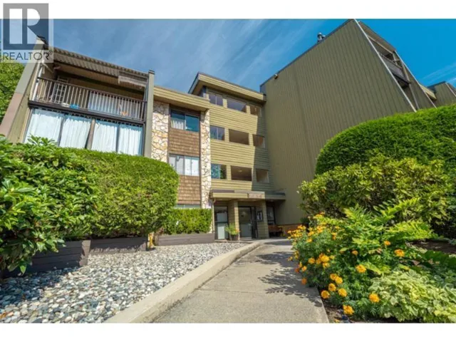 225 9101 HORNE STREET, Burnaby, British Columbia V3N4M3