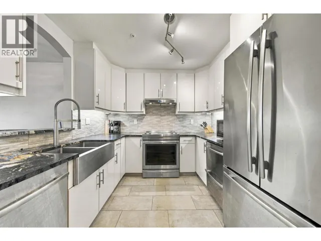 109 5835 HAMPTON PLACE, Vancouver, British Columbia V6T2G2
