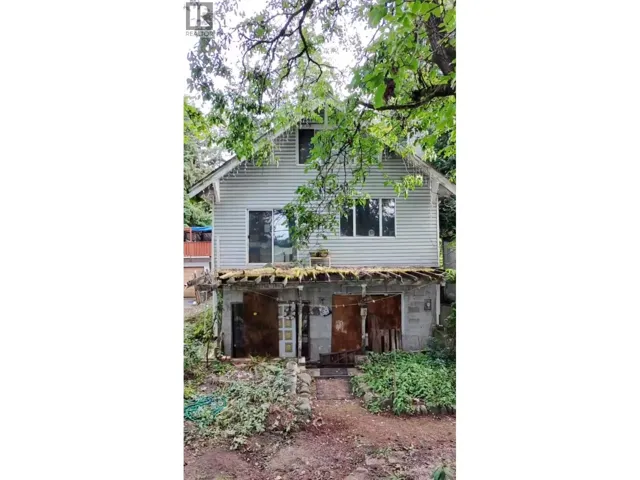 7822 ROSEWOOD STREET, Burnaby, British Columbia V5E2H1