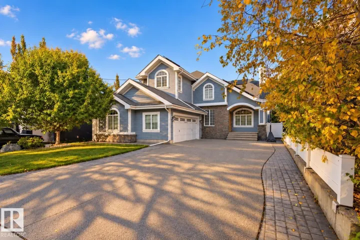 9604 95 AV NW, Edmonton, Alberta T6C2A4