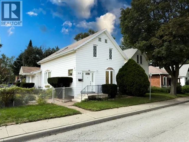 210 Adelaide STREET South, Chatham, Ontario N7M4R9