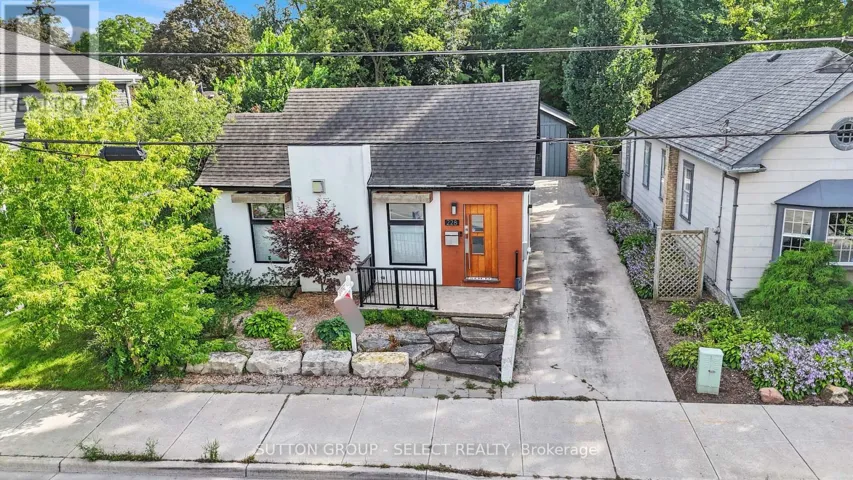 228 RIVERSIDE DRIVE, London North (North N), Ontario N6H1E6