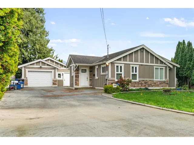 9716 CORBOULD STREET, Chilliwack Proper West, Chilliwack, British Columbia V2P4B5