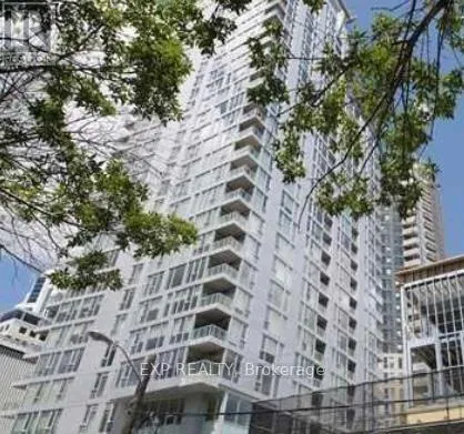 2001 - 40 NEPEAN STREET, Ottawa, Ontario K2P0X5