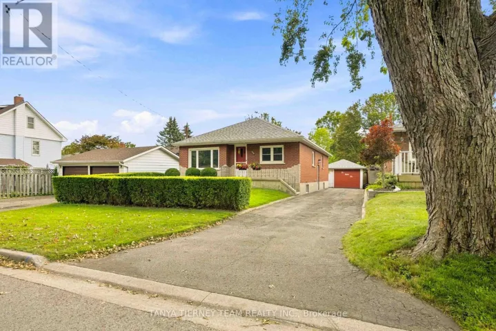 285 MURIEL AVENUE, Oshawa (McLaughlin), Ontario L1J2W8