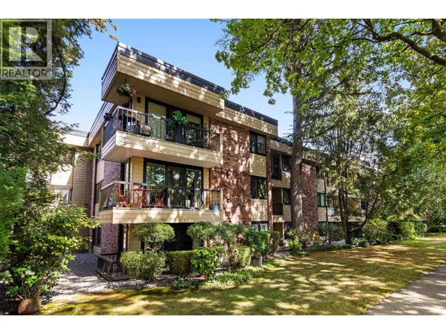 112 1717 W 13TH AVENUE, Vancouver, British Columbia V6J2H2