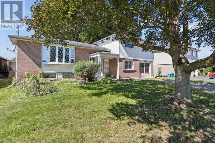 16 HEATHER COURT, Halton Hills (Georgetown), Ontario L7G2R6