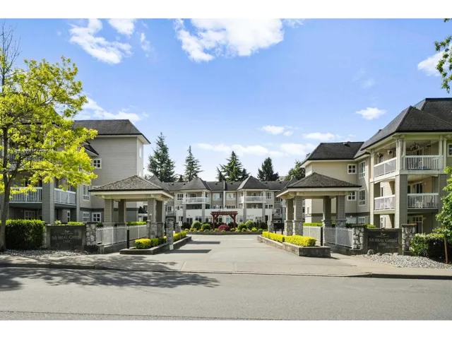 406 22022 49 AVENUE, Langley, British Columbia V3A3R9