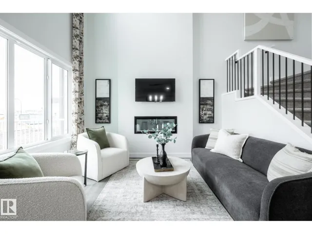 20823 40 AV NW, Edmonton, Alberta T6M3G1