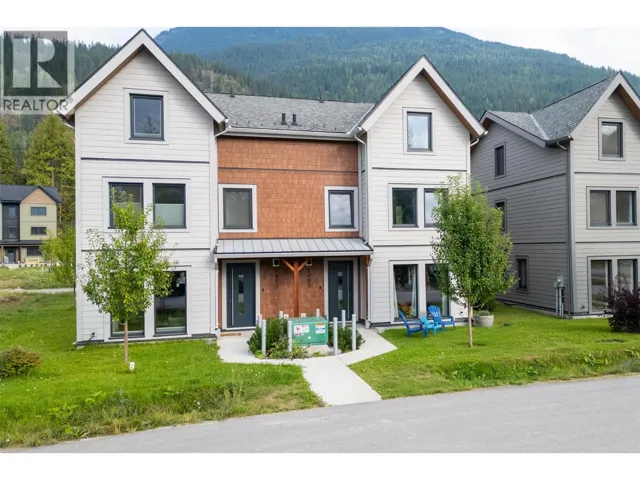 1005 Keystone Crescent, Revelstoke, British Columbia V0E2S3