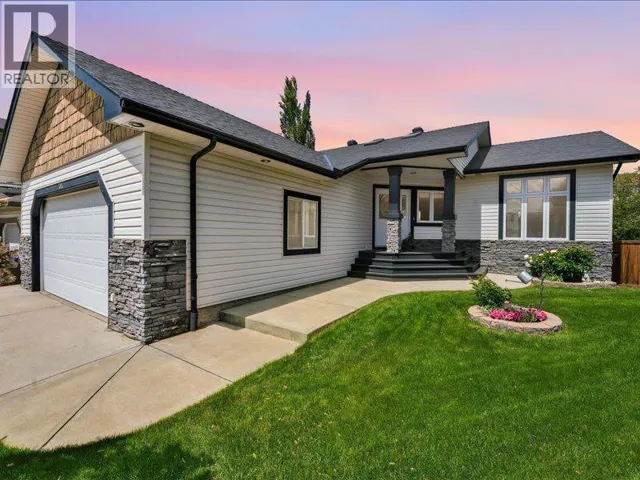 147 Cove Place, Chestermere, Alberta t1x1j6