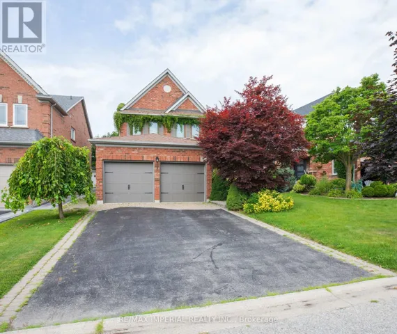 18 WINDBREAK CRESCENT, Whitby (Williamsburg), Ontario L1P1P8