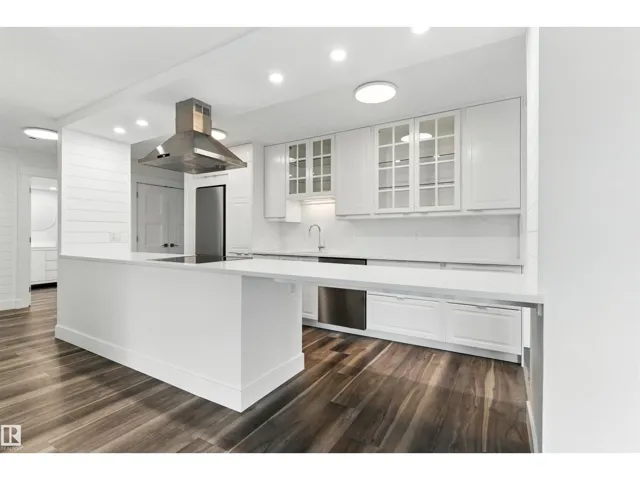 #1203 9737 112 ST NW, Edmonton, Alberta T5K1L3