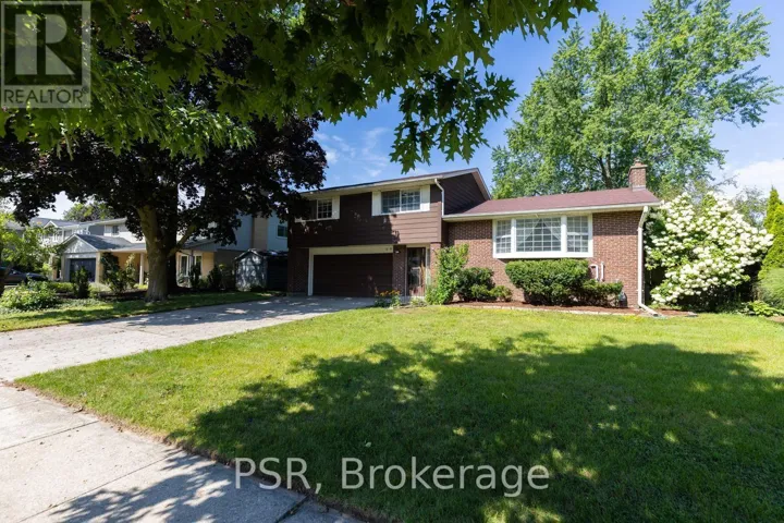 68 HALLIWELL DRIVE, Kitchener, Ontario N2B2M3