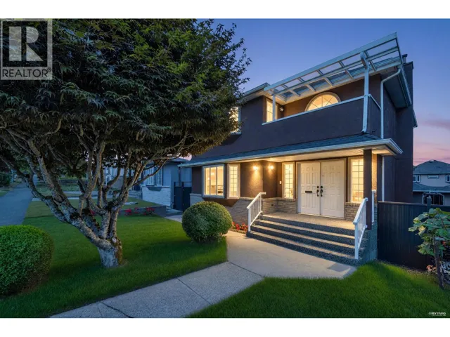 3681 SCALES PLACE, Vancouver, British Columbia V5R5Z9