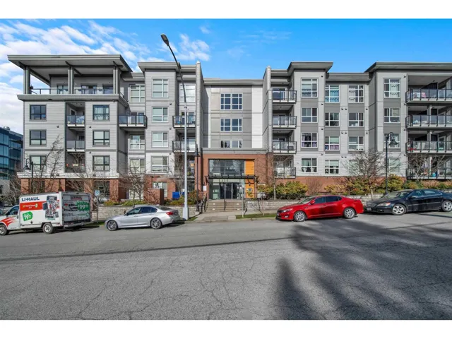 437 13733 107A AVENUE, Surrey, British Columbia V3T0B7