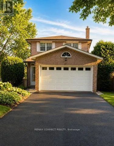 27 RADFORD CRESCENT, Markham (Sherwood-Amberglen), Ontario L3P4A2